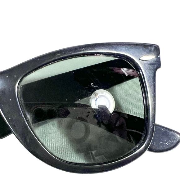 Ray-Ban Wayfarer Matte Black Gradient Graphite Polarized Used For Parts - Picture 9 of 16
